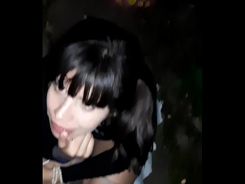 ❤️ रस्त्यावर कँडीच्या बदल्यात लिंग सुजले ❌  अश्लील mr.mouthporn.ru ❤