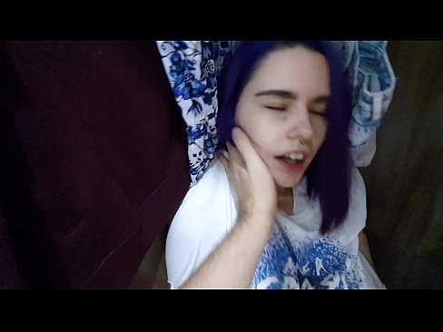 ❤️ माझ्या बहिणीला कोठडीत सापडले आणि तिला मदत केली ❌ अश्लील mr.mouthporn.ru ❤